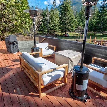 Mt. Cabin W/Views At White Pass Villa Packwood Exterior photo